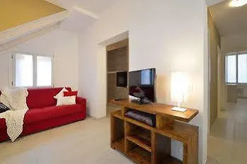 Supreme Venice Apartments