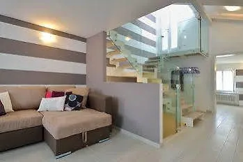 Supreme Venice Apartments Hotell