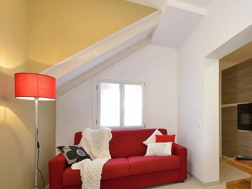 Supreme Venice Apartments Hotel